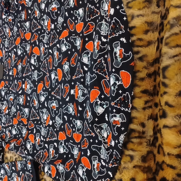 NWT KILLSTAR 2X SLEEPDRESS LONG-SLEEVED SUPER SOFT AND STRETCHY BLACK WITH ORANG - Picture 6 of 8